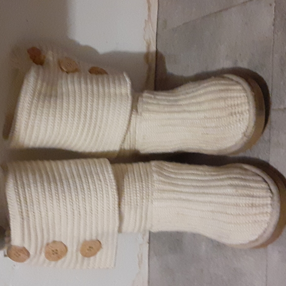 UGG  boots  size  10  women - Picture 4 of 6